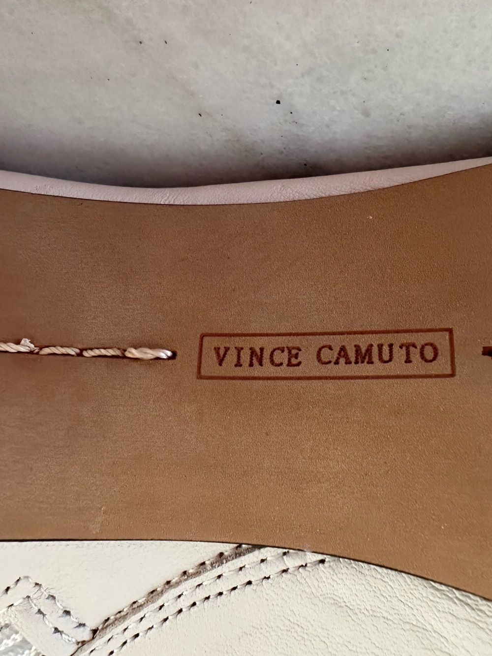 Vince Camuto Ivory Peep Toe Booties Heels Leather Side Zip - Picture 14 of 16